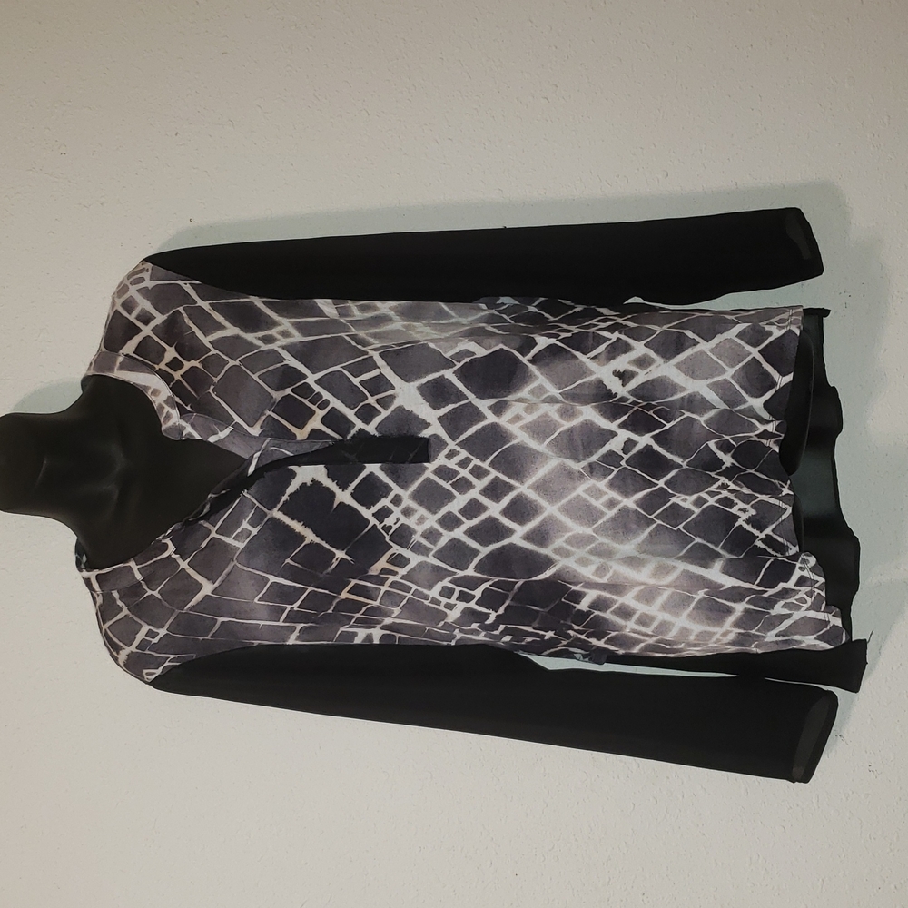 Simply Vera Vera Wang top (t5)